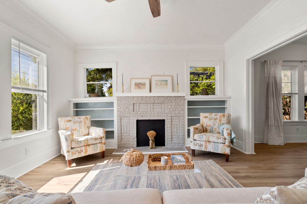 Photo - 2629 E Houston St (San Antonio, TX)