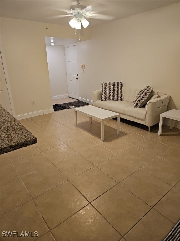 Building Photo - 1840 Florida Club Cir