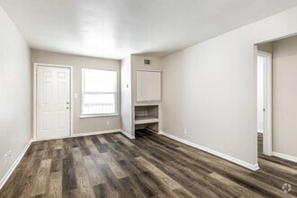2BR, 1BA - 550SF - Pleasant Grove Apartments