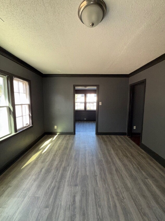 Photo - NEW LISTING– 1064 Brower St, Section 8 Approved!