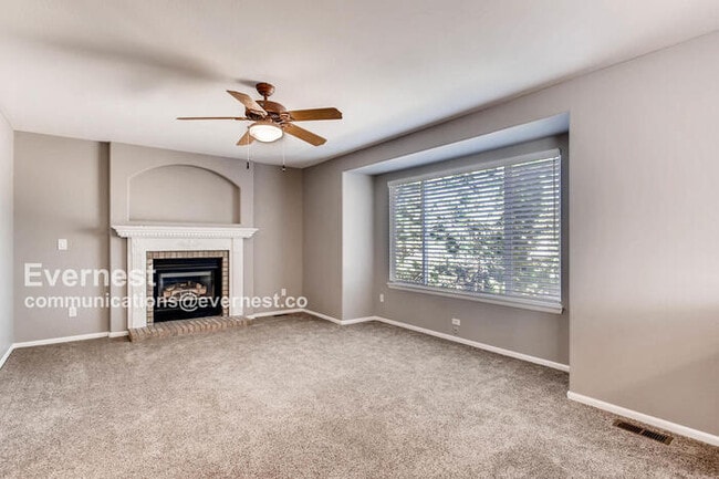 Building Photo - 16241 Bluebonnet Dr