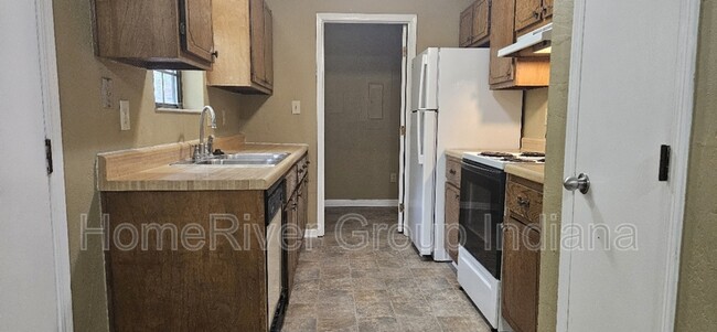Building Photo - 1705 Michele Ln