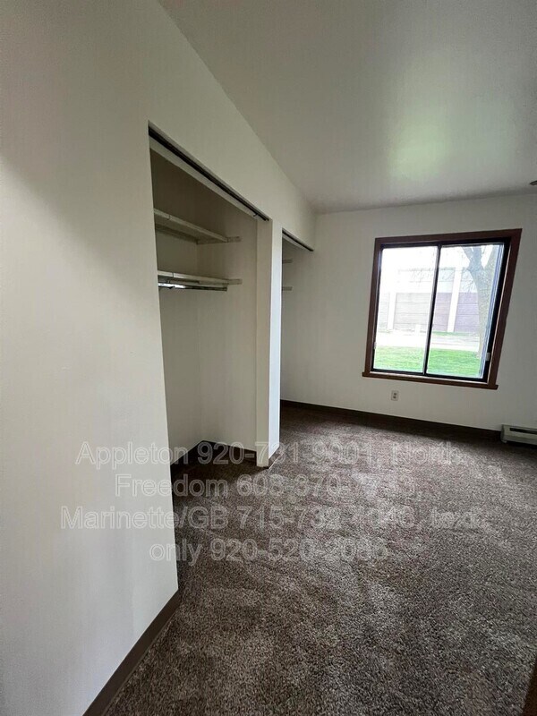 Building Photo - 129 E Mitchell Ave