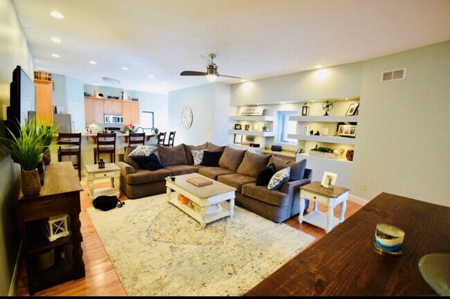 Foto del edificio - 4376 Olive St