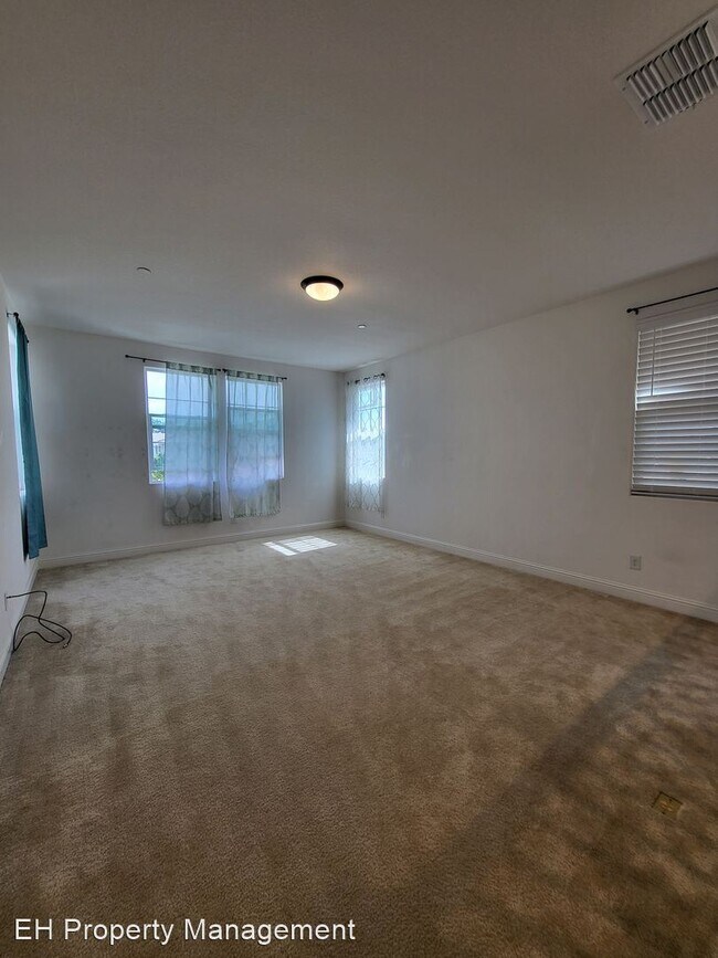 Building Photo - 4 br, 3 bath House - 9633 Oak Reserve Ln