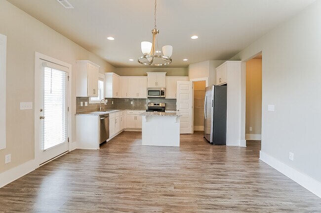 Foto del edificio - 385 McCollum Rd, Meridianville, AL
