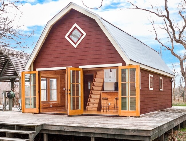 Building Photo - 9035 Brazos River Rd