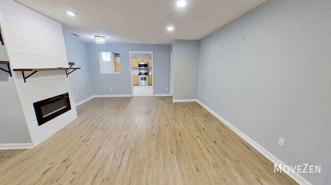 Foto del edificio - 6127 Old Plank Rd