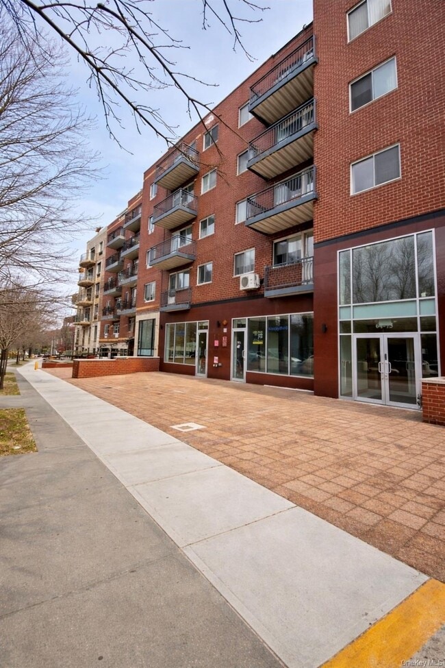 Building Photo - 64-73-73 Austin St
