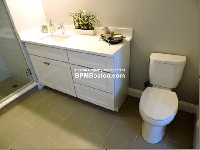 Foto del edificio - Gorgeous 3 bed 2 bath