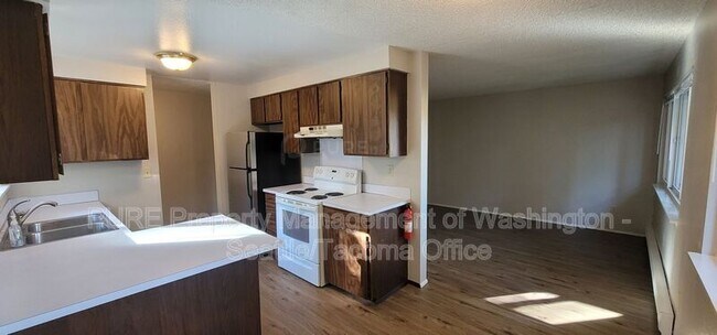 Foto del edificio - 5801 13th Ave SE