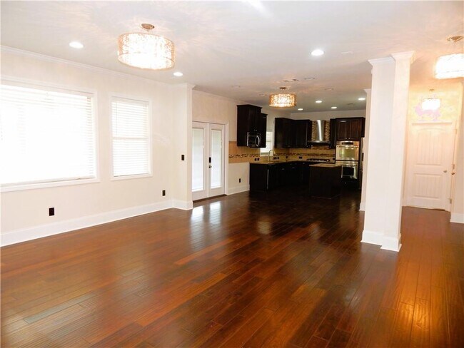 Foto del edificio - 7790 Stratford Ln