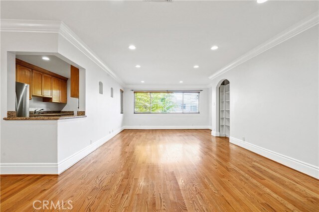 Foto del edificio - 14934 Dickens St