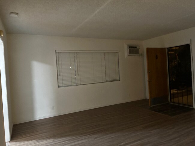 Foto del edificio - 224 W Palm Ave