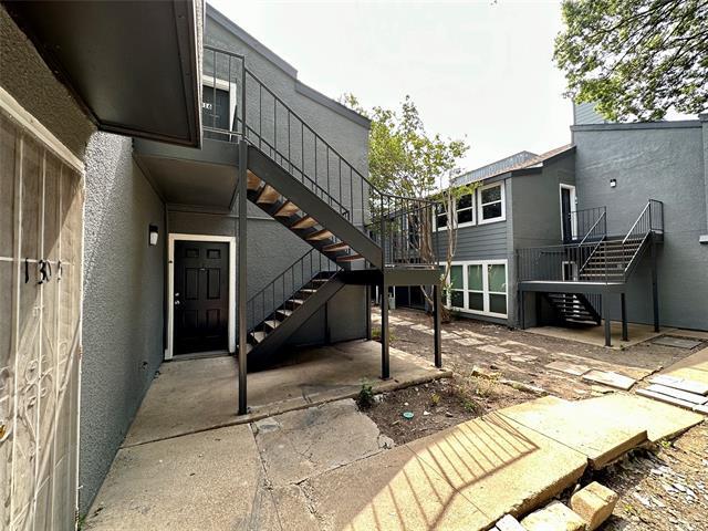 Foto del edificio - 9696 Walnut St