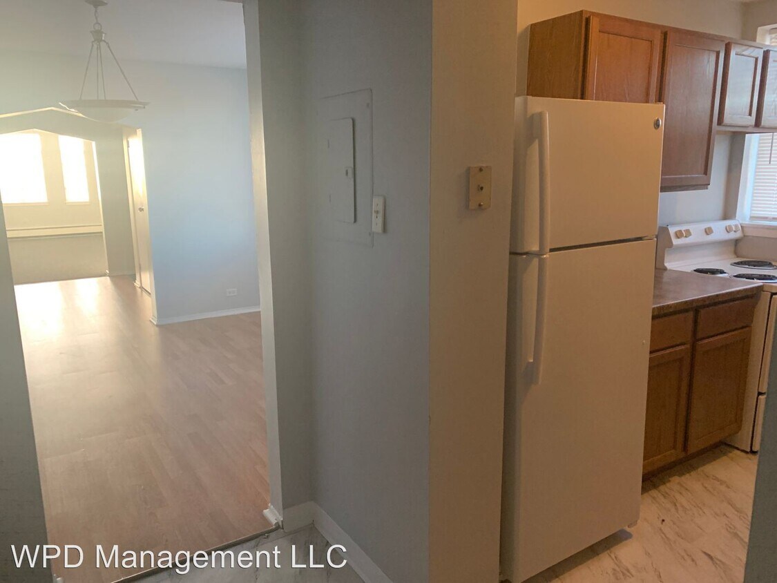Foto principal - 7144 S Jeffery Ave