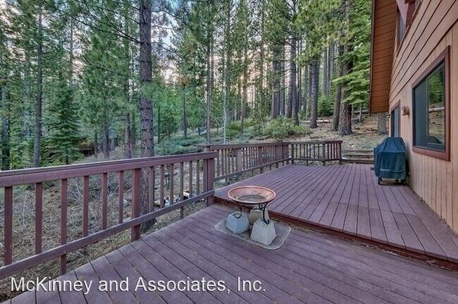 Foto del edificio - 3 br, 2 bath House - 1866 Normuk