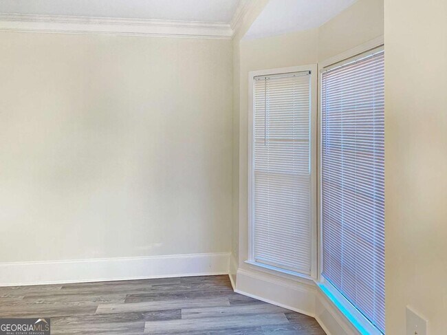Building Photo - 3401 Rose Ridge