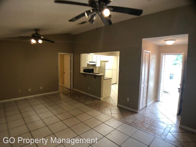 Building Photo - 3 br, 2 bath House - 6014 Chamonix Ct