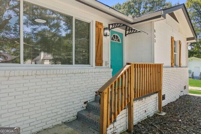 Foto del edificio - 853 Hargis St SE