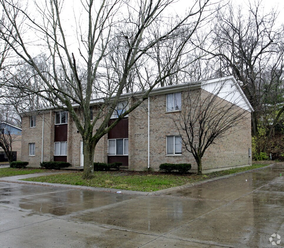 Foto del edificio - 3015 Idlewilde Blvd