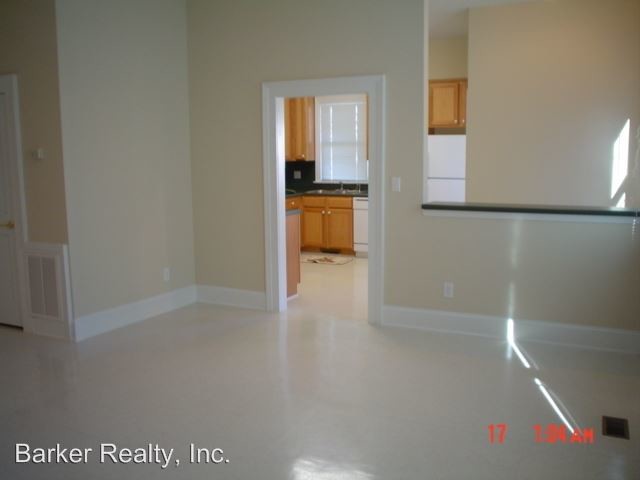 Building Photo - 405-407 New Bern Ave