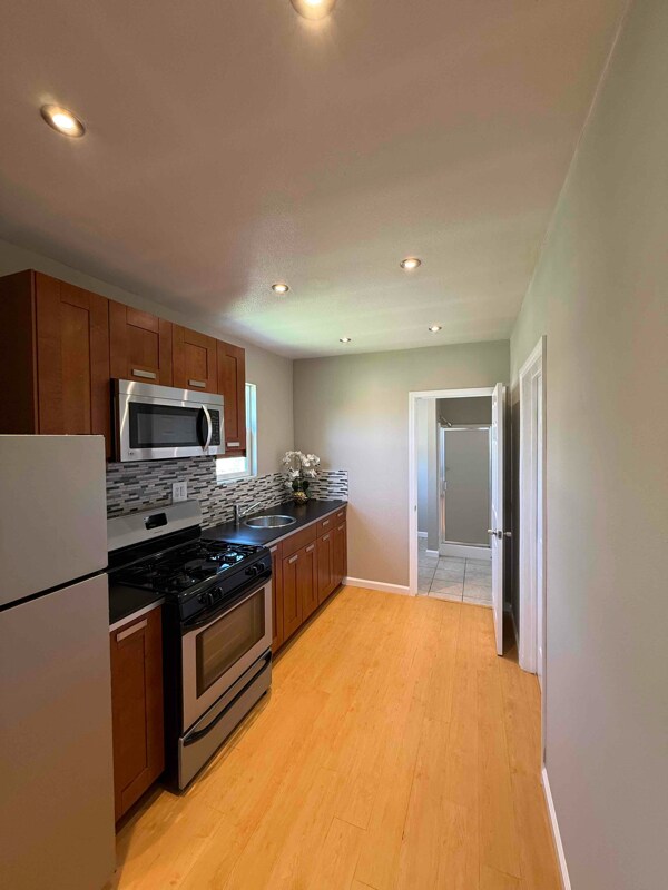 Foto del edificio - 815 N Sparks St