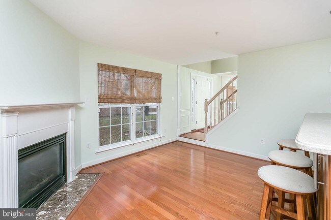 Building Photo - 744 Shallow Ridge Ct