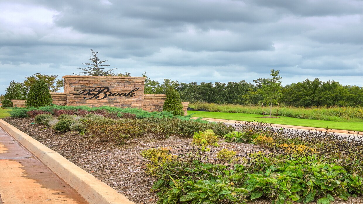 Foto principal - 14205 Babbling Brook Dr