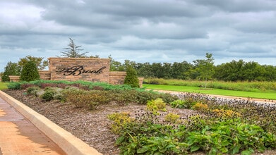 Building Photo - 14205 Babbling Brook Dr