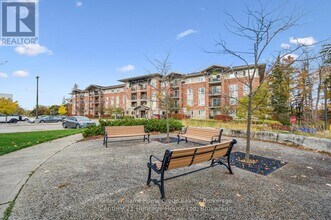 Building Photo - 625 St David St S