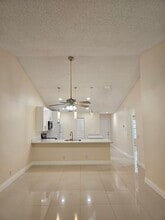 Building Photo - 480 Hardwood Pl