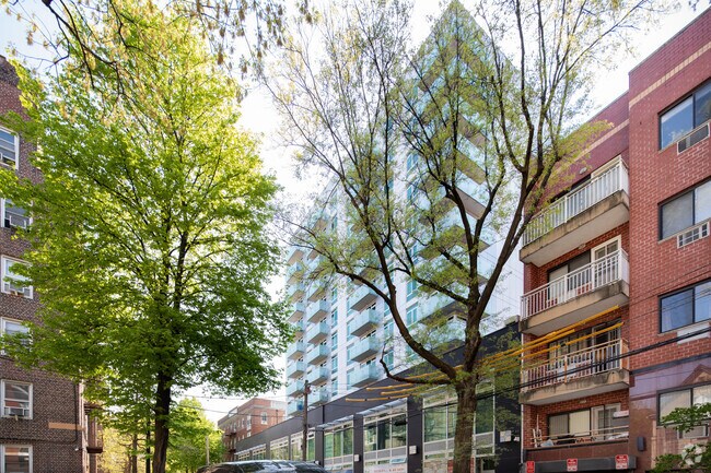 Foto del edificio - The East West Tower