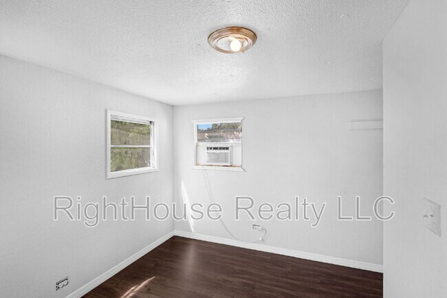 Foto del edificio - 2854 Lake Alfred Rd