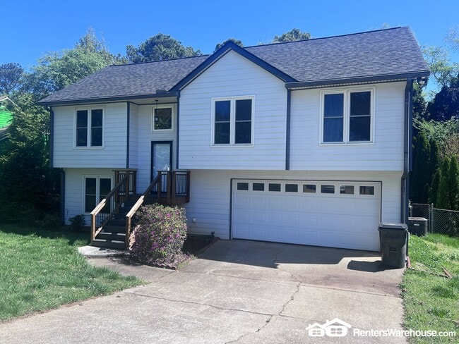 Building Photo - 1091 Appian Way