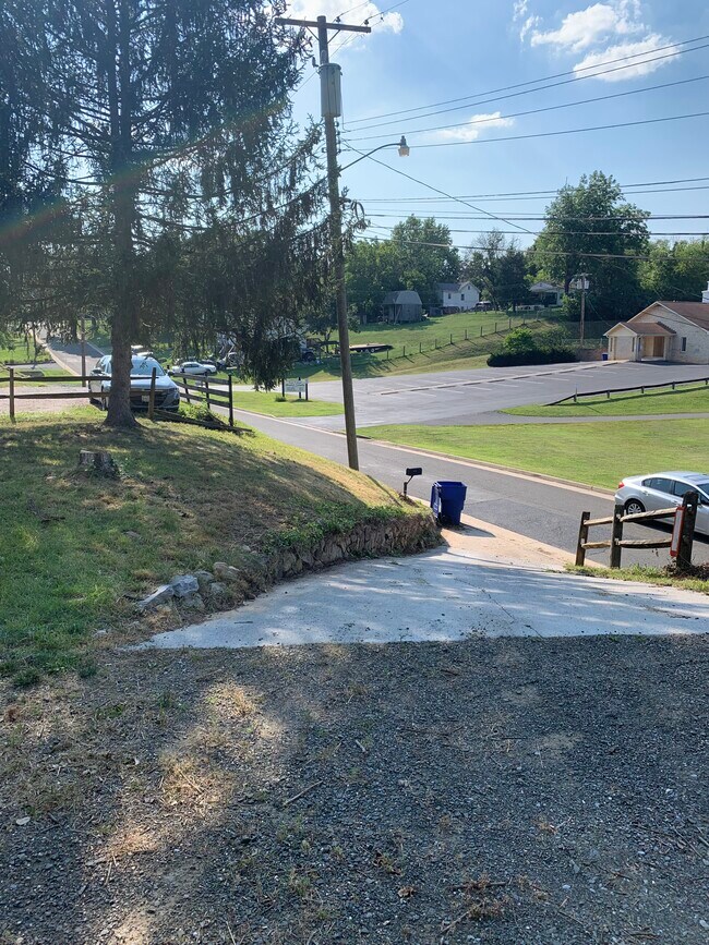 Foto del edificio - 6 W 18th St