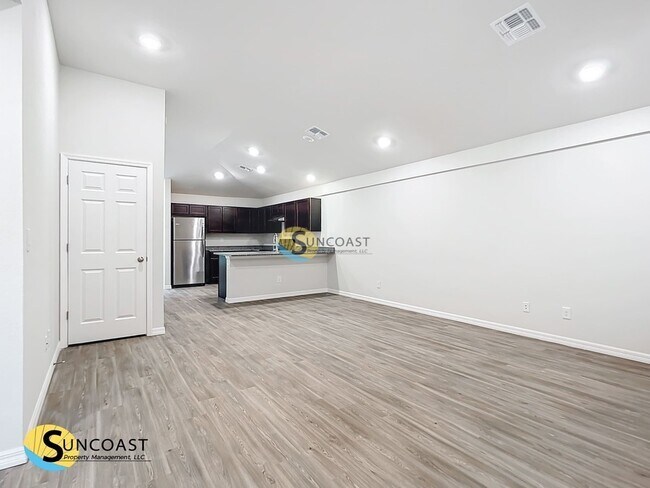 Foto del edificio - 2078 Redmond St