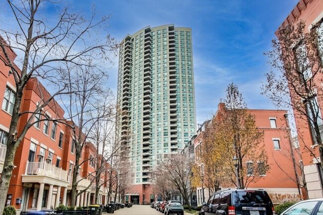 Building Photo - 501 N Clinton St