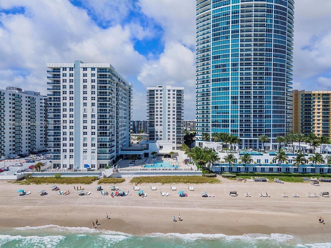Foto principal - 2751 S Ocean Dr