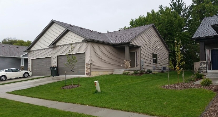Foto principal - 3732 Marigold Dr