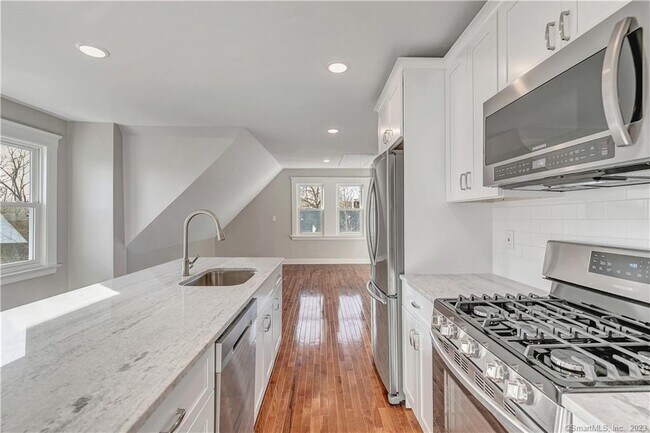 Foto del edificio - 22 Hubinger St