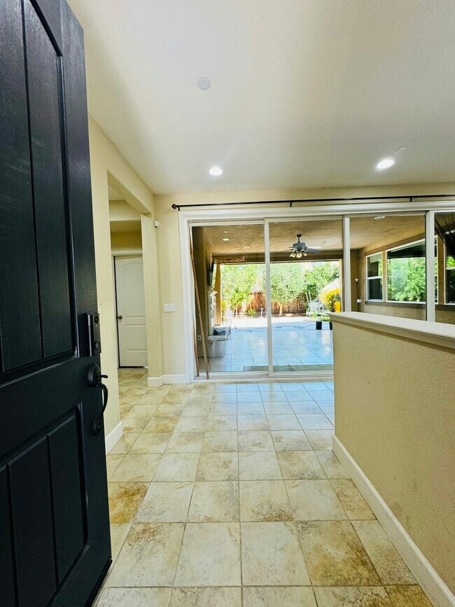 Foto del edificio - 2610 Brookshire St