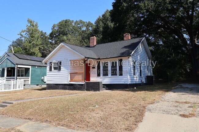 Building Photo - 651 Flint St