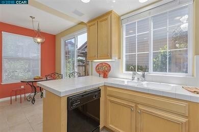 Foto del edificio - 1061 River Rock Lane