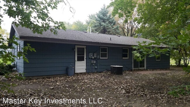 Building Photo - 2 br, 1 bath House - 1409 12th Ave NE