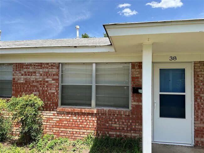 Foto del edificio - 500 Stinson St