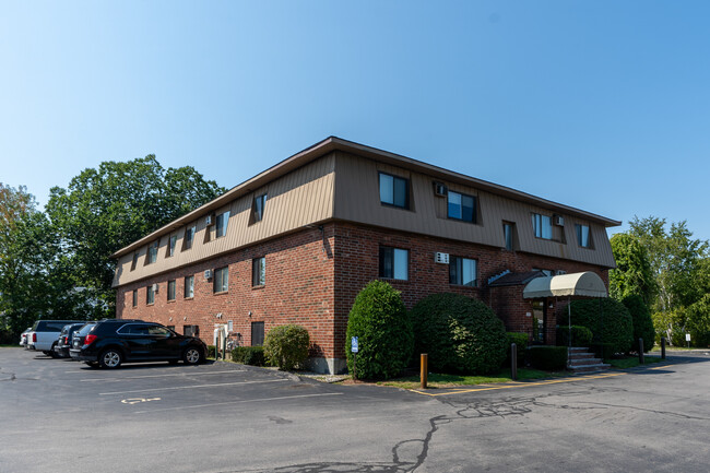 Building Photo - 25 Log St