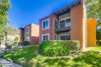Building Photo - 17119 W Bernardo Dr