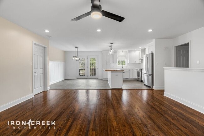 Foto del edificio - 8 Rose Briar Cir