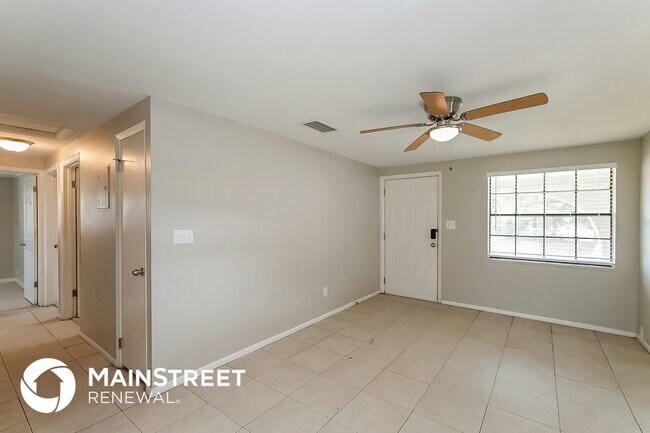 Foto del edificio - 4712 E Curtis St